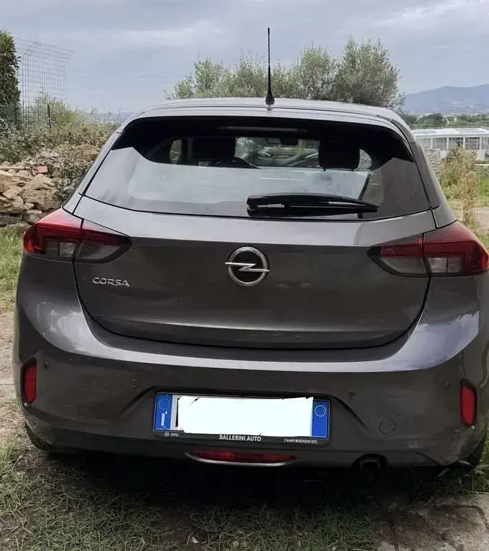 Usata Opel Corsa Elegance 101 CV (74 kW) 2020 Utilitaria