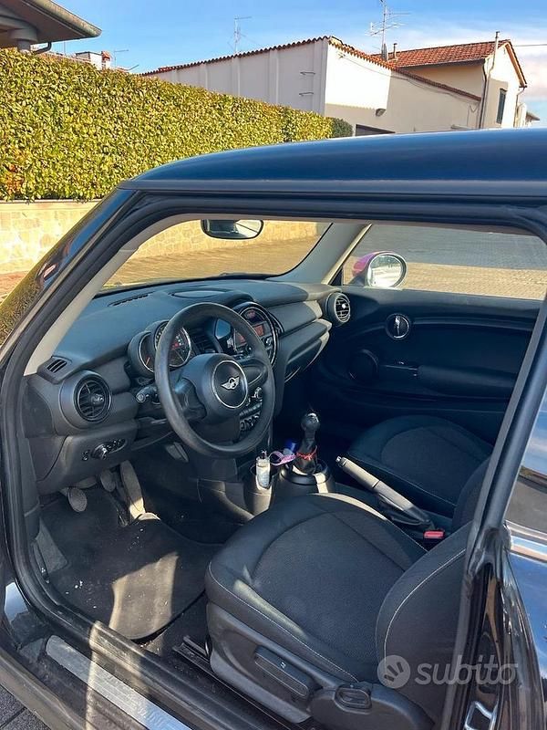 Usata Mini ONE 2016 Nero Utilitaria