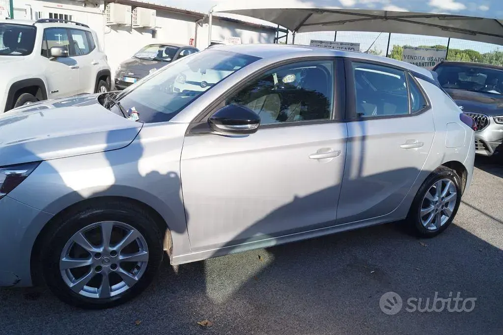 Usata Opel Corsa Edition 75 CV (55 kW) 2023 Grigio Utilitaria