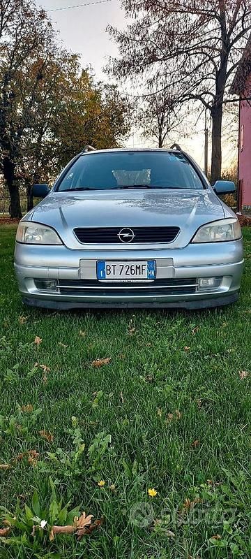 Usata Opel Astra 101 CV (74 kW) 2002 Grigio Station wagon