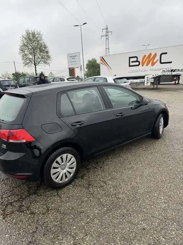 Usata VW Golf VII Trendline 90 CV (66 kW) 2014 Berlina