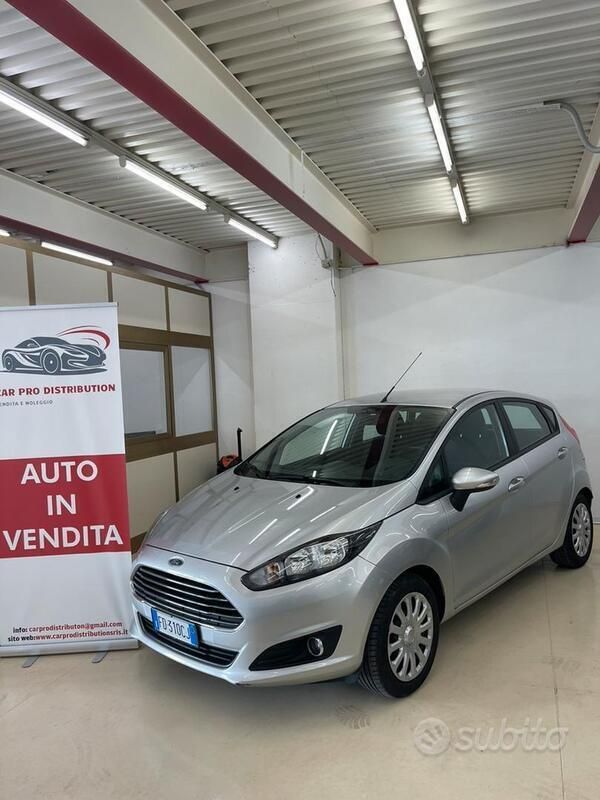 Usata 2016 Ford Fiesta Due volumi | 9250 € (Buon prezzo) - Immagine 1/4