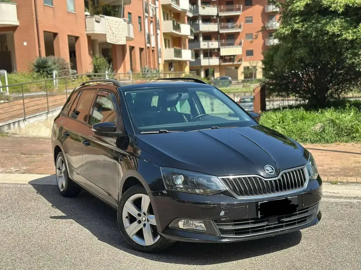 Usata Skoda Fabia Ambition 90 CV (66 kW) 2015 Nero Station wagon
