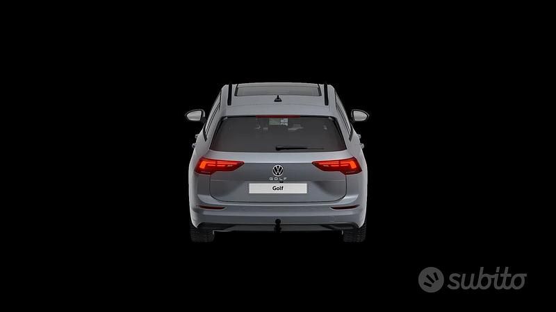 Usata VW Golf VIII Life 150 CV (110 kW) 2022 Grigio Station wagon