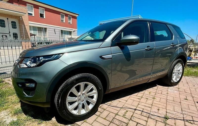Usata Land Rover Discovery Sport HSE 180 CV (132 kW) 2015 Verde SUV
