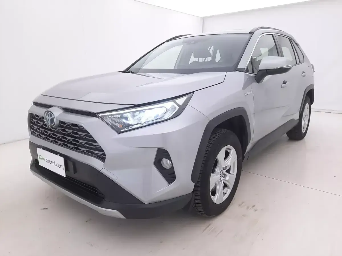 Usata Toyota RAV4 Hybrid Business Edition 222 CV (163 kW) 2021 Argentoargento SUV