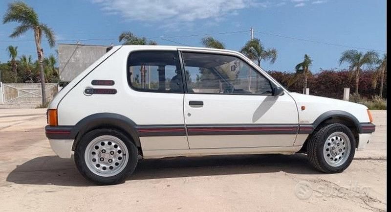 Usata Peugeot 205 GTi 113 CV (83 kW) 1987 Bianco Berlina