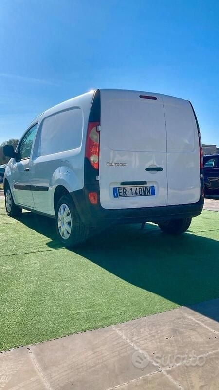 Usata Renault Kangoo 89 kW (122 CV) 2013 Bianco Monovolume