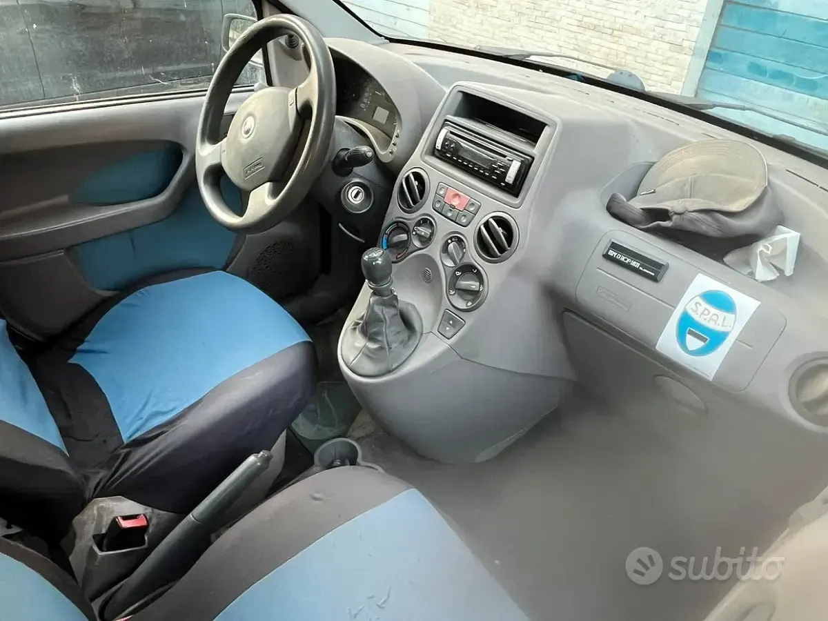 Usata Fiat Panda 70 CV (51 kW) 2006 Utilitaria