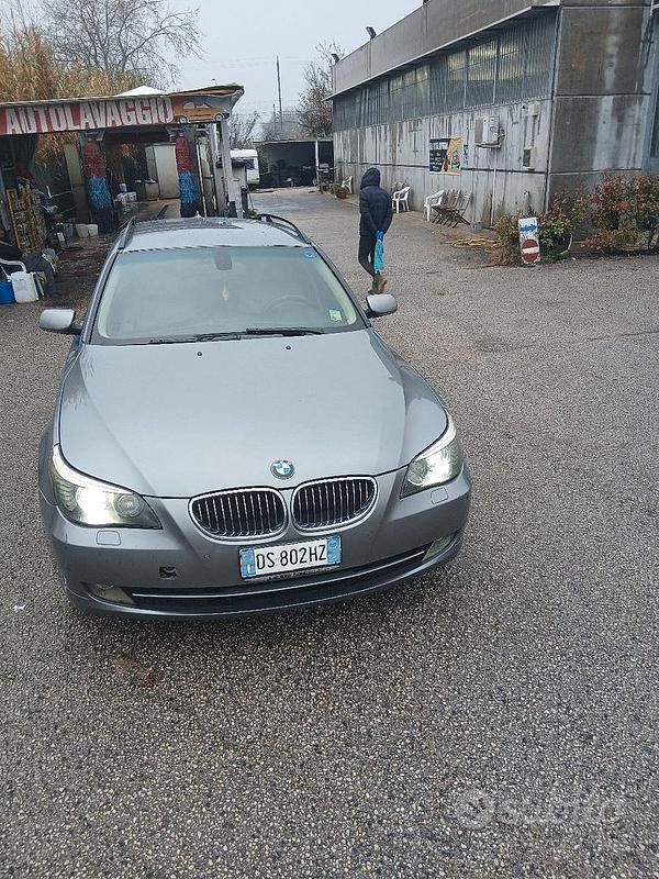 Usata BMW 530 2010 Grigio Station wagon