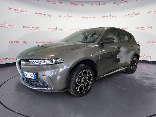 Usata Alfa Romeo Tonale Ti 160 CV (117 kW) 2023 Grigio scuro SUV