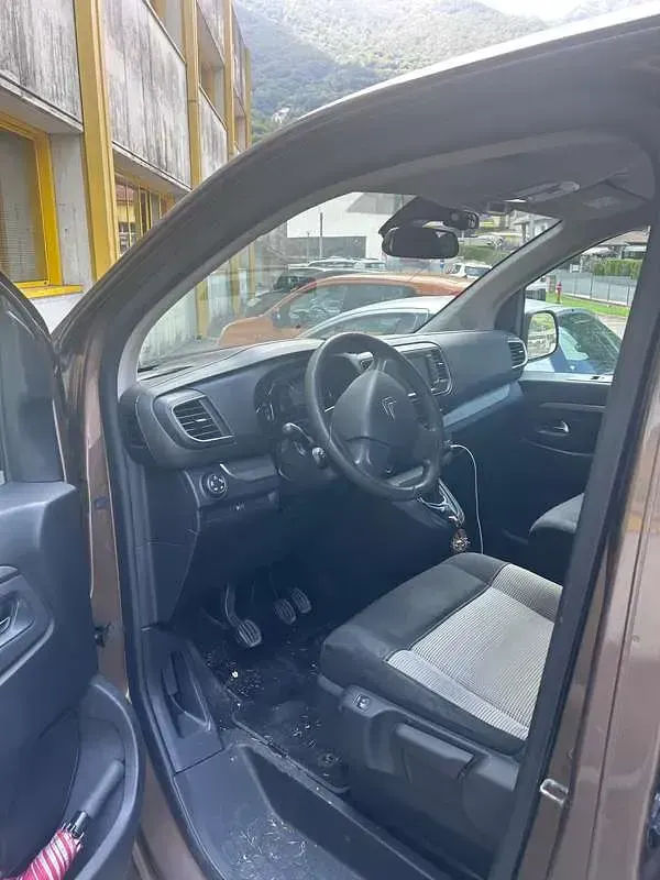 Usata Citroën Spacetourer 150 CV (110 kW) 2018 Marrone Monovolume