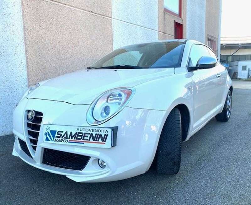 Usato 2012 Alfa Romeo MiTo 1.4 Benzin 105 CV (5.800 €)