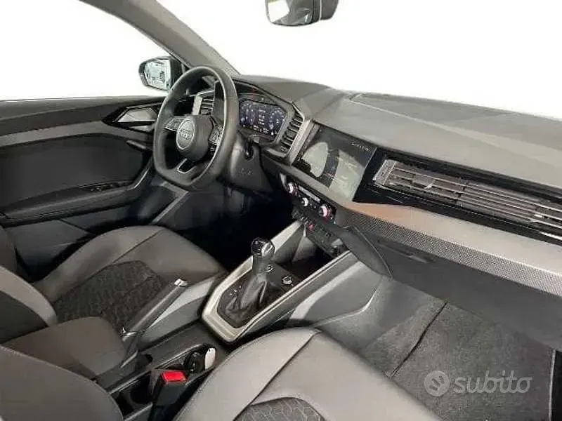 Gebraucht Audi A1 Sportback Business 116 PS (85 kW) 2025 Grau Kleinwagen