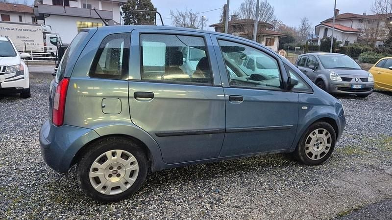Blu Usata 2005 Fiat Idea Dynamic Monovolume | 2200 € (Ottimo prezzo) - Immagine 1/4