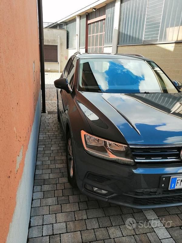 Usata VW Tiguan Style 116 CV (85 kW) 2017 Grigio SUV