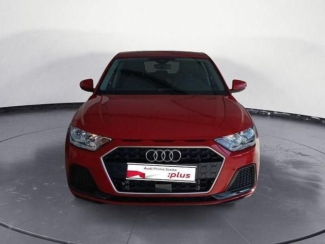 Usata 2024 Audi A1 Due volumi | 25.400 € (Buon prezzo) - Immagine 1/4