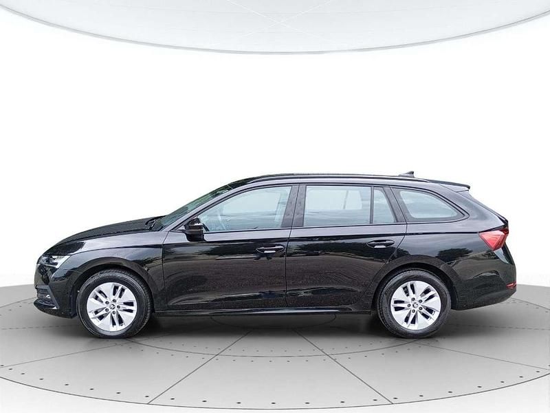 Usata Skoda Octavia Executive 116 CV (85 kW) 2023 Nero Station wagon