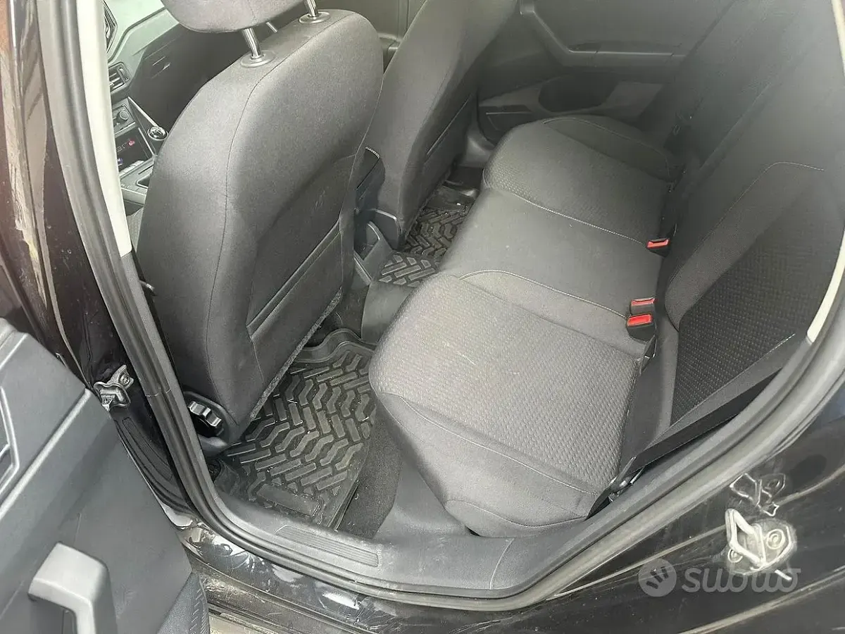 Usata VW Polo 95 CV (69 kW) 2019 Nero Utilitaria