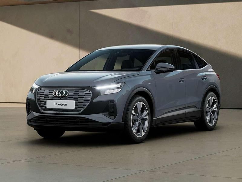 Usata Audi Q4 Sportback e-tron Business 210 kW (286 CV) 2024 Grigio selce SUV