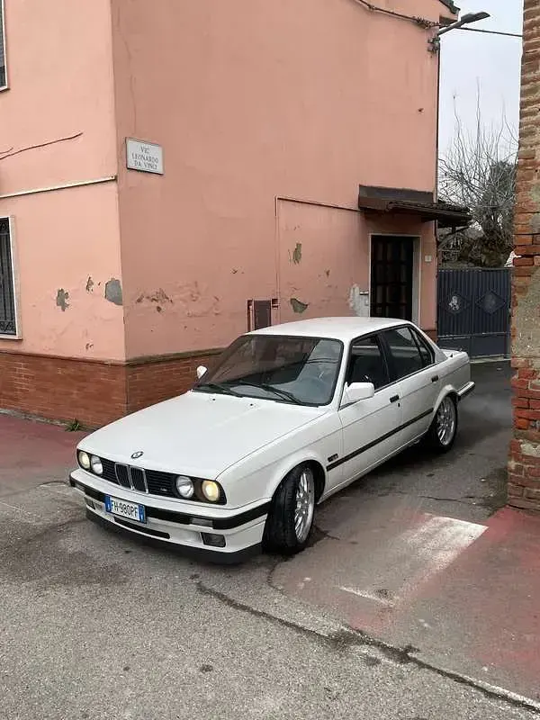 Usata BMW 320 129 CV (94 kW) 1987 Berlina