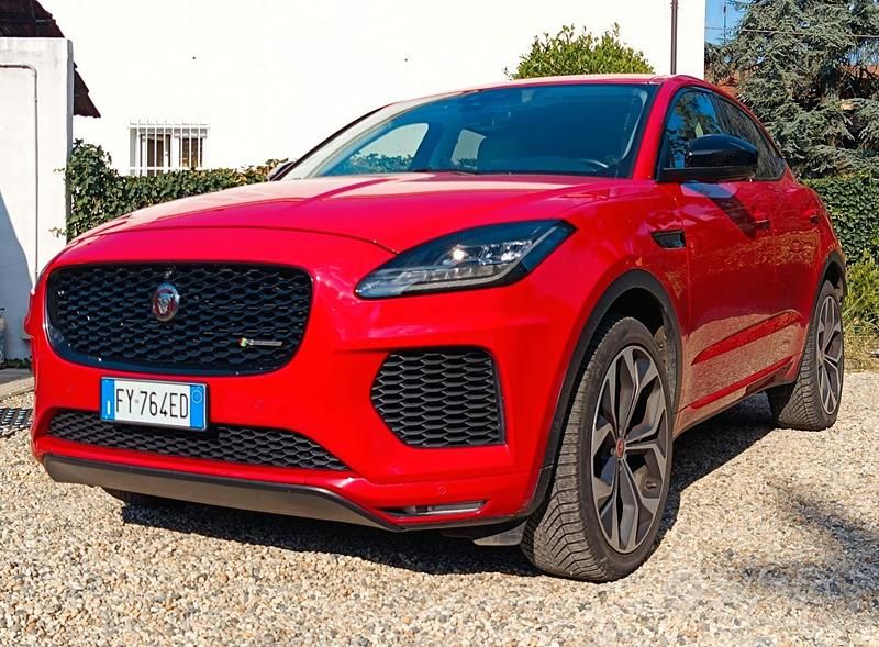 Rosso Usata 2019 Jaguar E-Pace R-Dynamic SUV | 19.490 € (Ottimo prezzo) - Immagine 1/4