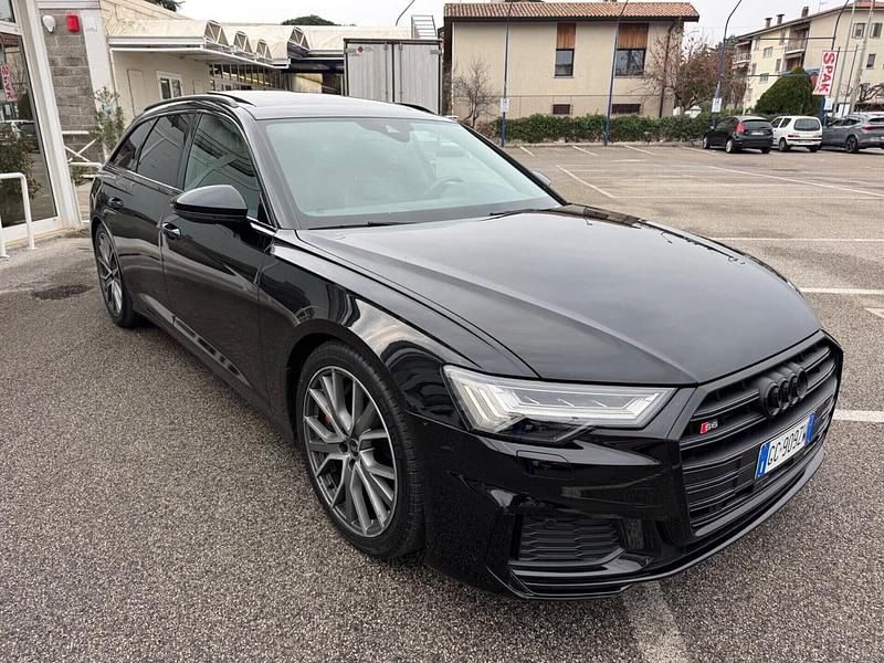 Usata Audi S6 349 CV (256 kW) 2020 Nero Station wagon