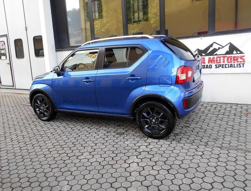 Usata Suzuki Ignis 90 CV (66 kW) 2017 Blu/azzurro SUV