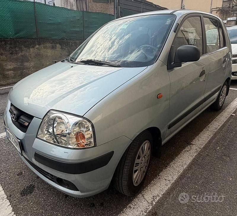 Usata Hyundai Atos Active 63 CV (46 kW) 2005 Blu Utilitaria
