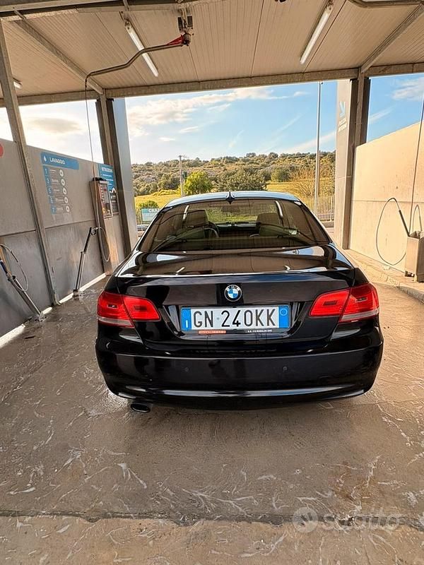 Usata BMW 320 M Sport 177 CV (130 kW) 2008 Nero Coupé