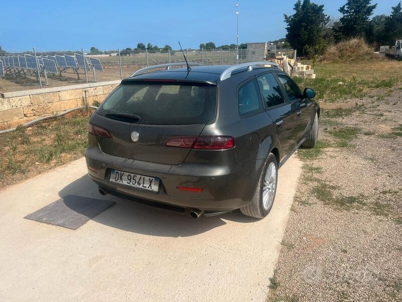 Usato 2008 Alfa Romeo 159 1.9 Diesel 120 CV (3.300 €)