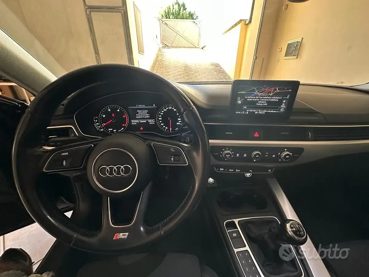 Usata Audi A4 122 CV (89 kW) 2017 Nero Station wagon