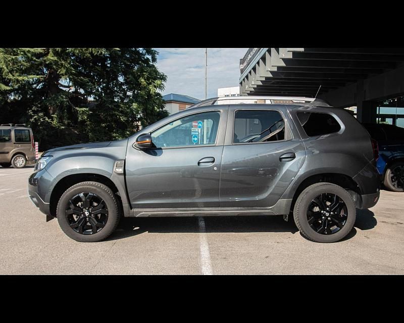 Usado Dacia Duster Prestige 116 CV (85 kW) 2022 Gris SUV