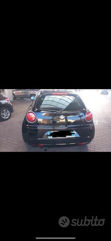 Nero Usata 2014 Alfa Romeo MiTo Due volumi | 5500 € (Cara) - Immagine 1/4