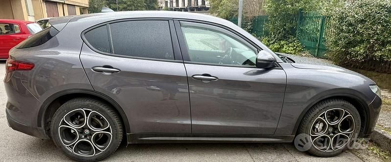 Usata Alfa Romeo Stelvio 2018 Grigio SUV