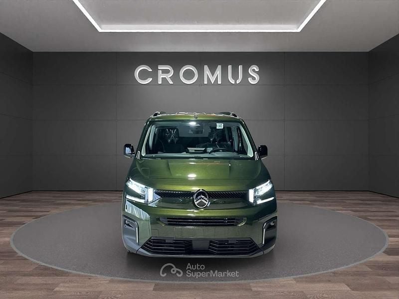 Nuova Citroën Berlingo 131 CV (96 kW) 2026 Sirka green Monovolume