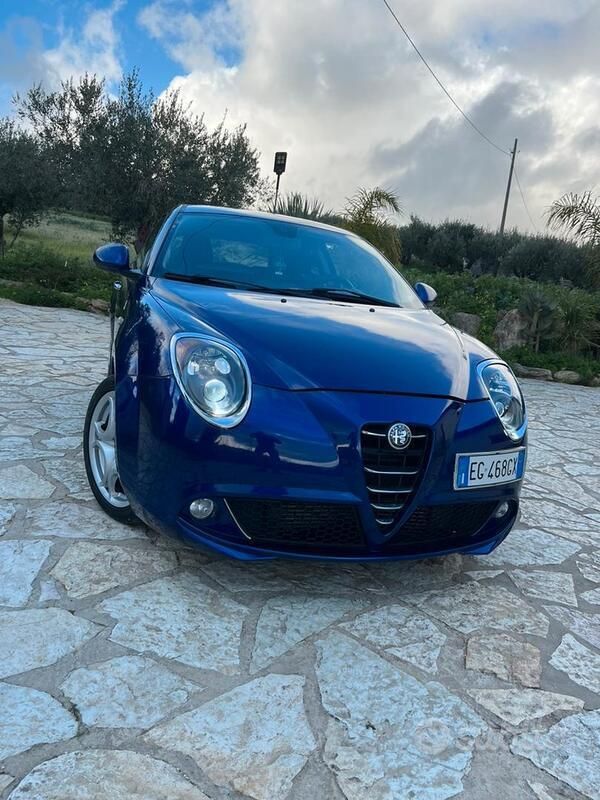 Usata Alfa Romeo MiTo 120 CV (88 kW) 2012 Blu Utilitaria