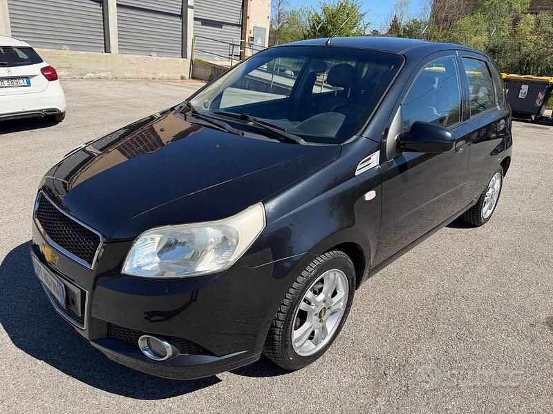 Usata Chevrolet Aveo LS 84 CV (61 kW) 2009 Nero Berlina