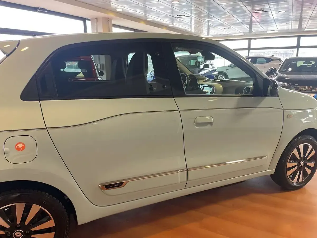 Usata Renault Twingo Techno 30 kW (42 CV) 2023 Other Utilitaria
