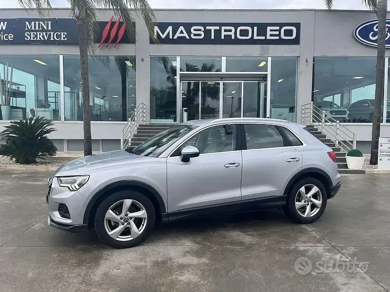 Usata Audi Q3 Advanced 150 CV (110 kW) 2019 Argento SUV