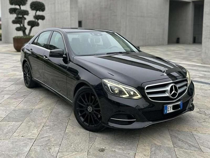 Usata Mercedes E250 Executive 204 CV (150 kW) 2015 Nero Berlina