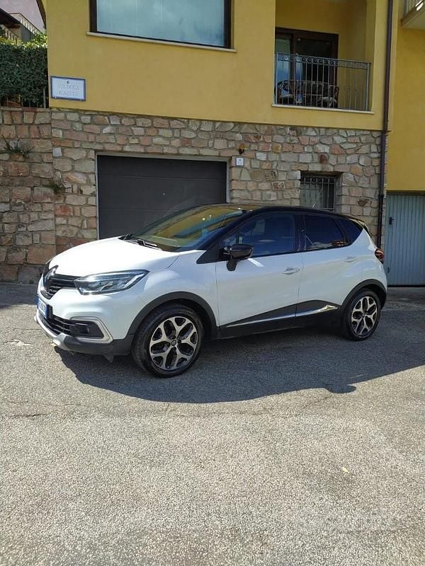 Usata Renault Captur 90 CV (66 kW) 2018 Bianco SUV