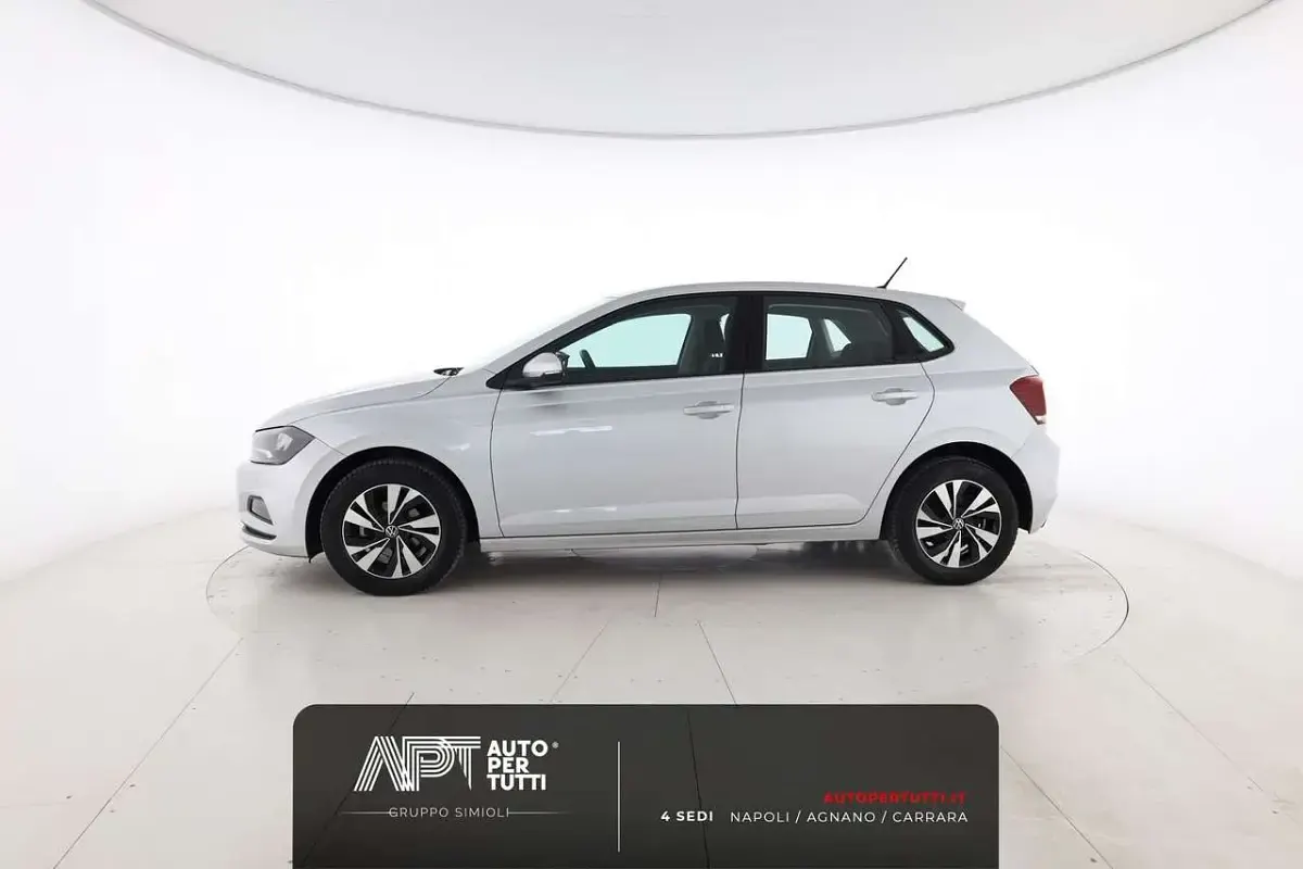 Usata VW Polo Comfortline 90 CV (66 kW) 2021 Grigio Utilitaria