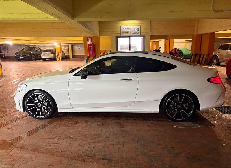 Usata Mercedes C220 Premium Plus 194 CV (142 kW) 2020 Coupé