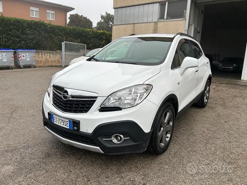 Bianco Usata 2014 Opel Mokka SUV | 6200 € (Super prezzo) - Immagine 1/4