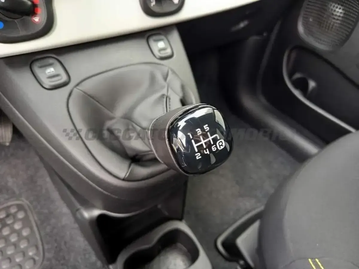 Usata Fiat Panda S 70 CV (51 kW) 2025 Blu Utilitaria
