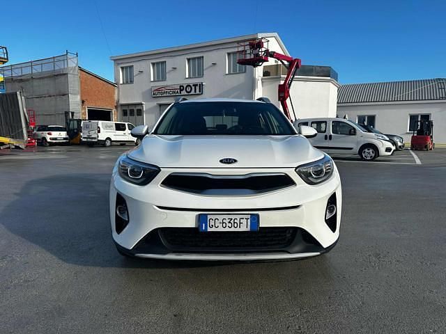 Usata Kia Stonic Style 97 CV (71 kW) 2020 Bianco SUV