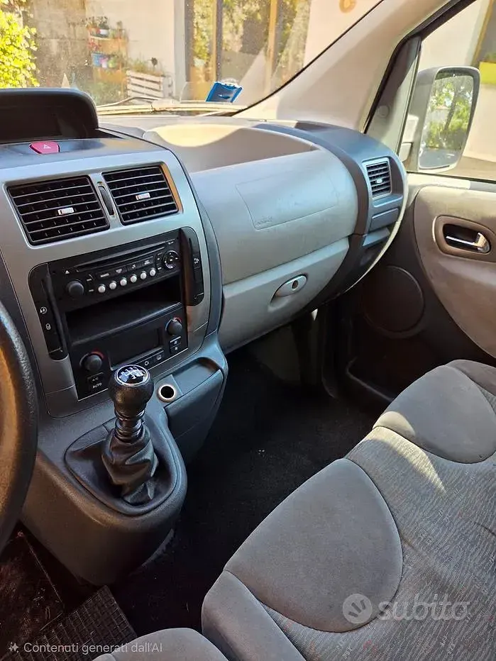 Usata Peugeot Expert 90 CV (66 kW) 2007 Furgone