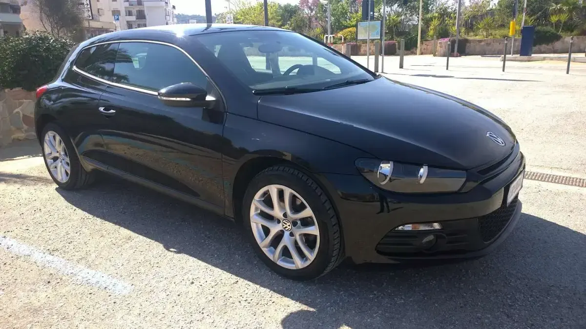 Usata VW Scirocco 122 CV (89 kW) 2012 Nero Coupé
