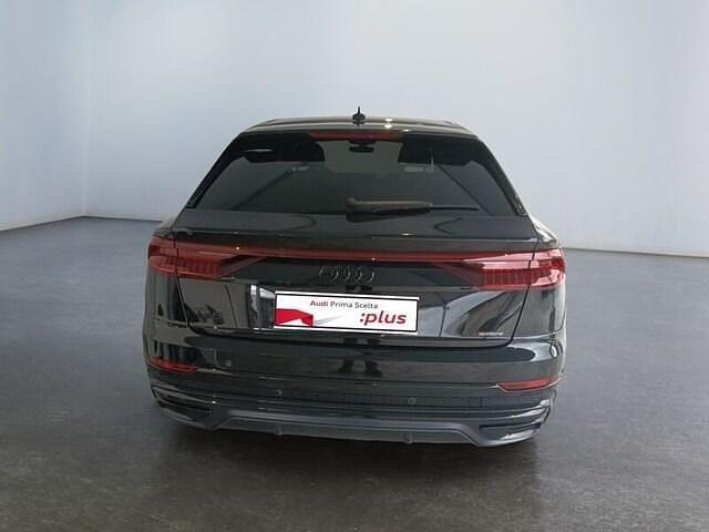Usata Audi Q8 Ambiente 286 CV (210 kW) 2023 Nero mythos metallizzato SUV